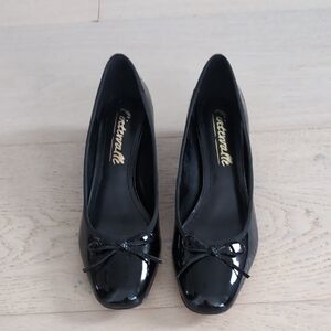 L'Intervalle Black Patent Leather Women's Shoes